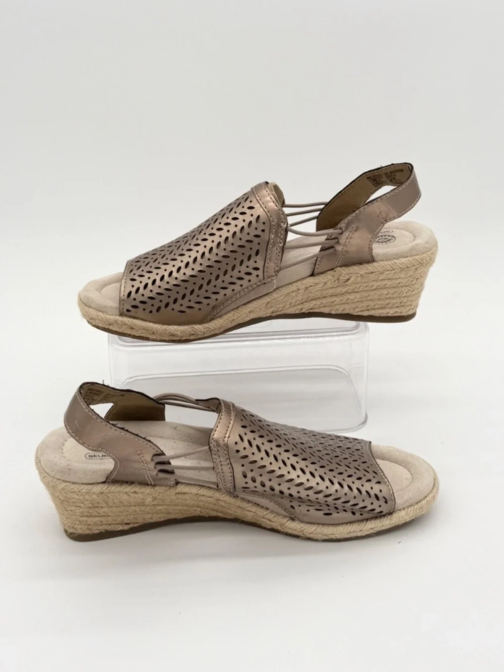 Earth Spirit Gelron Cushion Womens 8.5 Bronze Metallic Wedge Sandals WMES29ER035